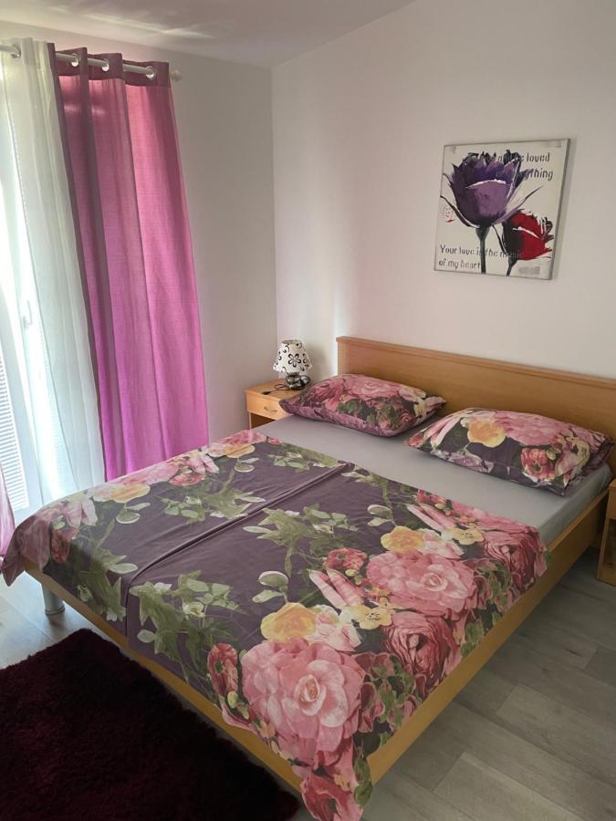 Apartments Miriam Srima Водице Екстер'єр фото