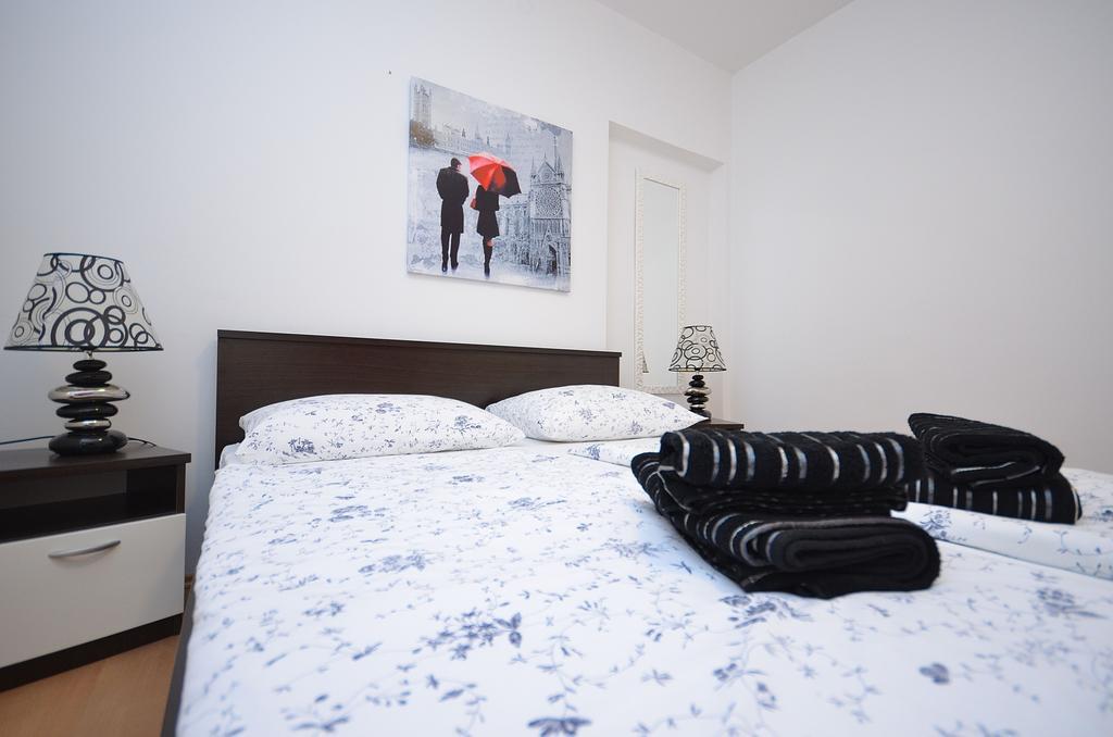 Apartments Miriam Srima Водице Екстер'єр фото
