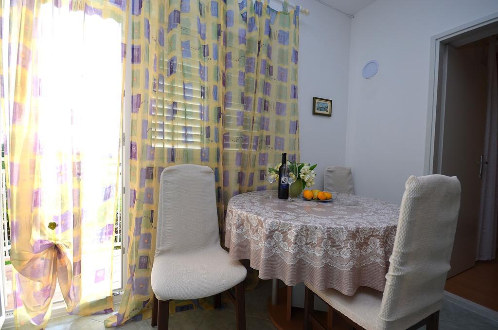 Apartments Miriam Srima Водице Екстер'єр фото