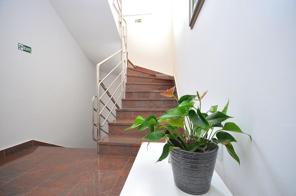 Apartments Miriam Srima Водице Екстер'єр фото